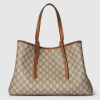 Gucci EMBLEM MEDIUM TOTE BAG