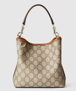 Gucci EMBLEM MINI BUCKET BAG